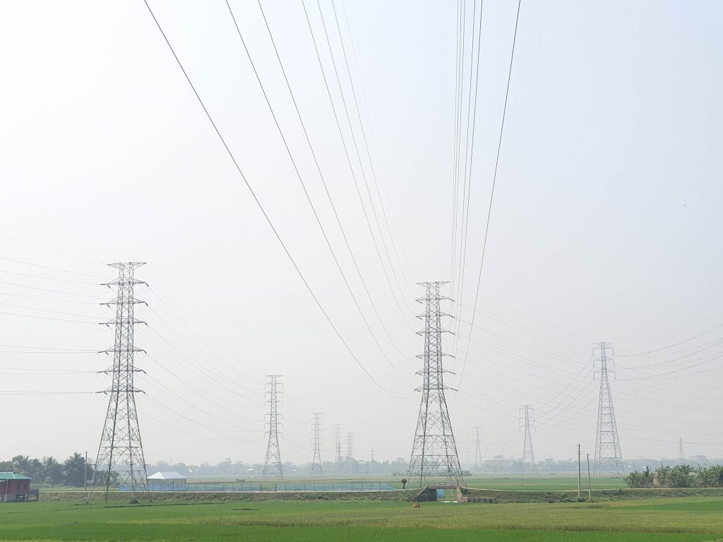 Powerlines in a grassy field - GS E&C Energy project